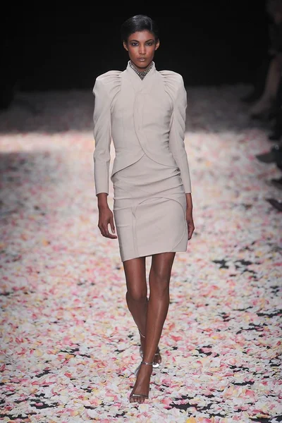 Look 2